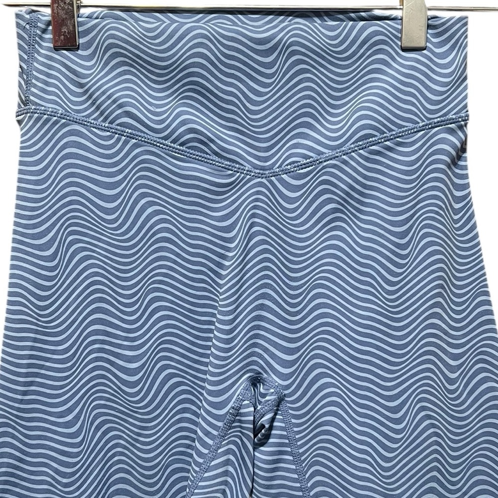 BALANCE ATHLETICA Vitality The Storm Rider Short in Oasis Size Small - Picture 6 of 11
